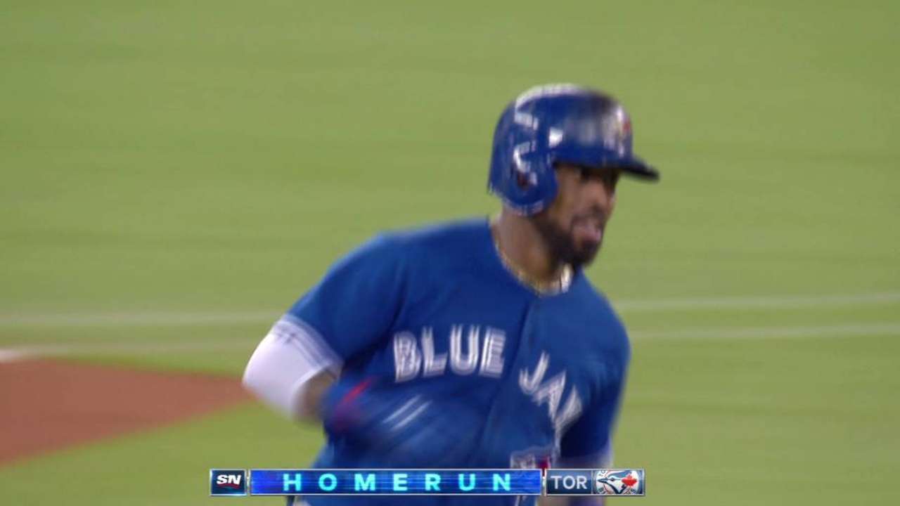 Toronto llega a ocho triunfos seguidos al vencer a Miami
