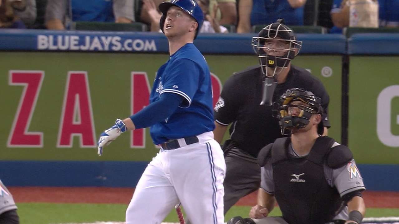 Must C: Smoak's mammoth homer