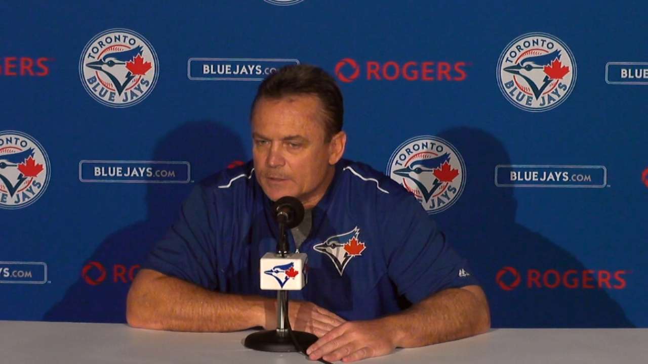 Gibbons on Reyes, offense in win