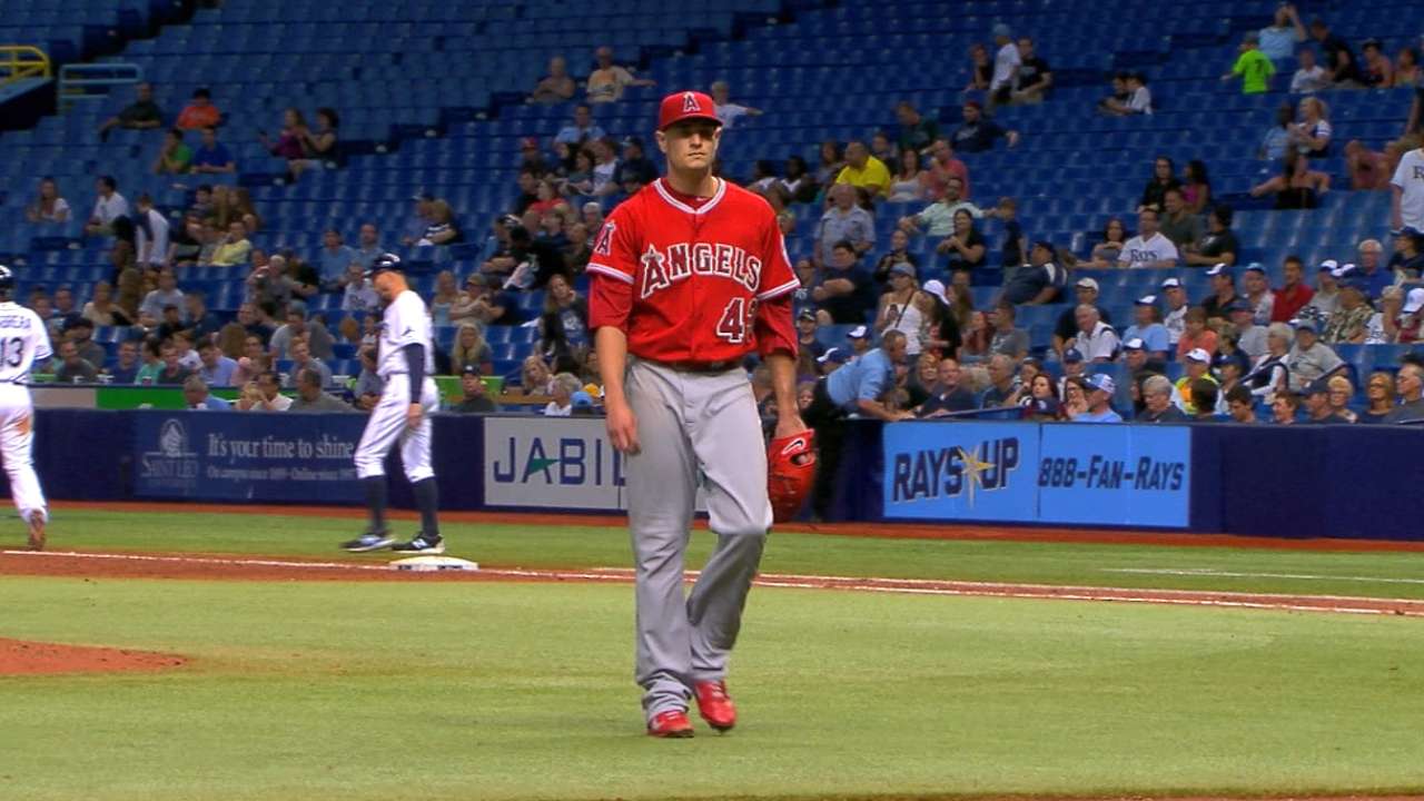 Richards goes seven strong