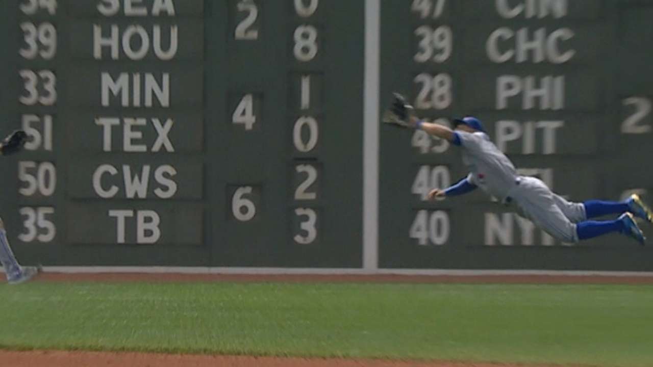 Must C: Pillar's awesome catch