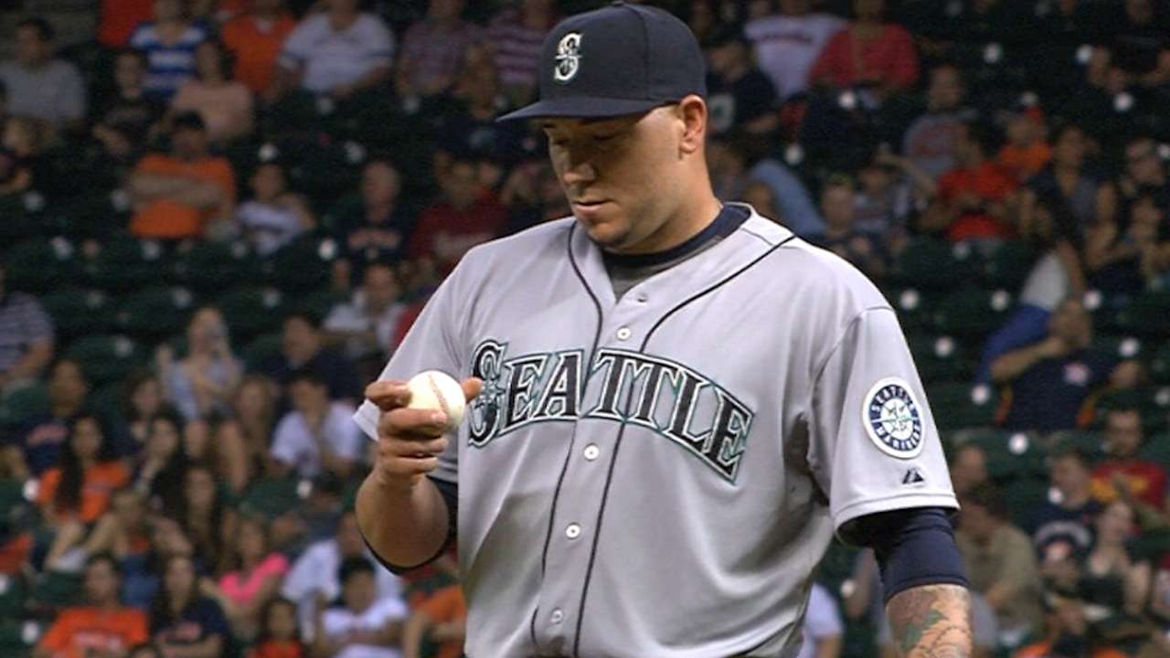 Backup catcher Sucre spins scoreless frame