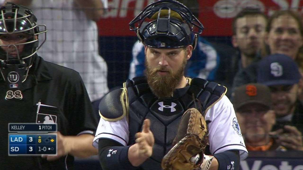 Norris cuts down Turner