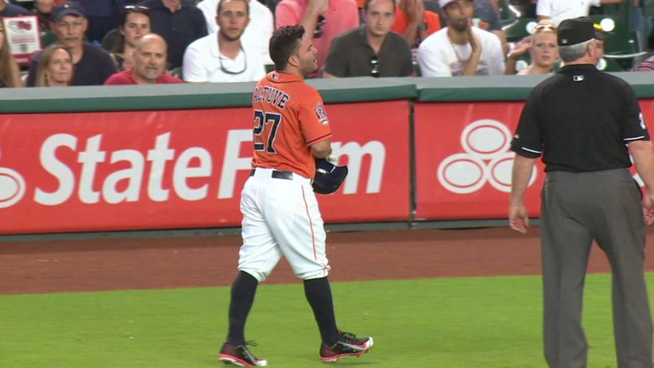 Strained hamstring keeps Altuve out of lineup