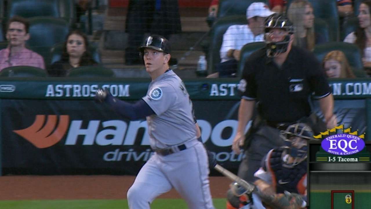 LoMo's two homers lead Mariners over Astros
