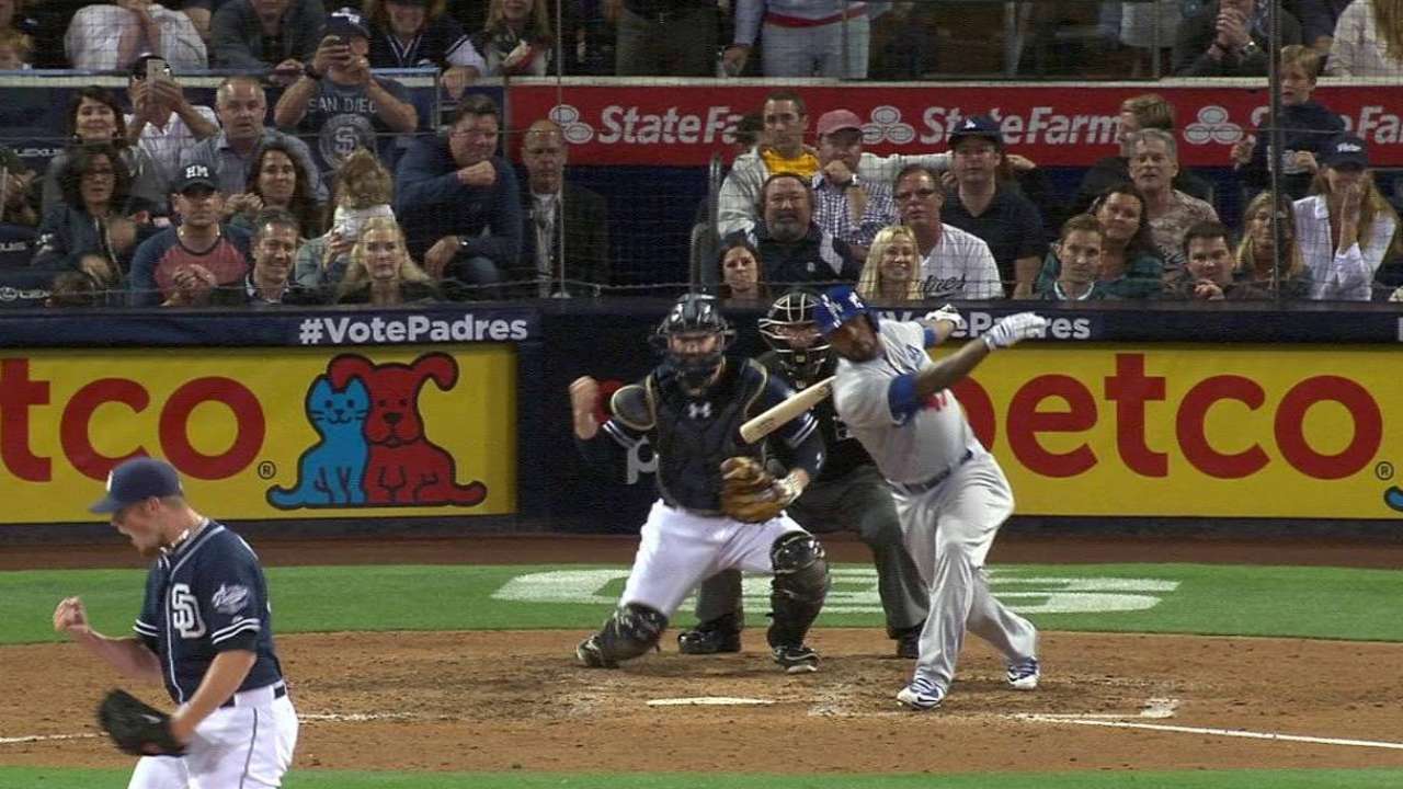 Kimbrel notches the save