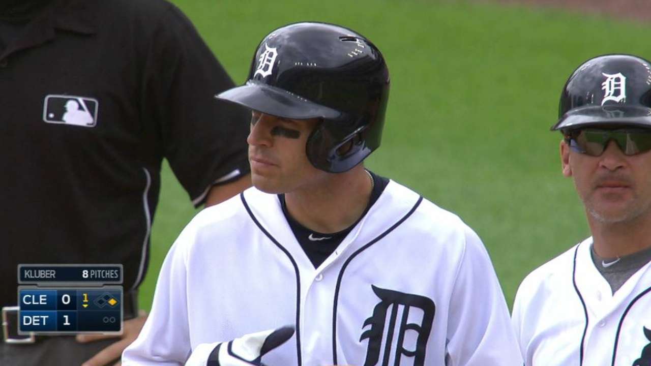 Kinsler's RBI single