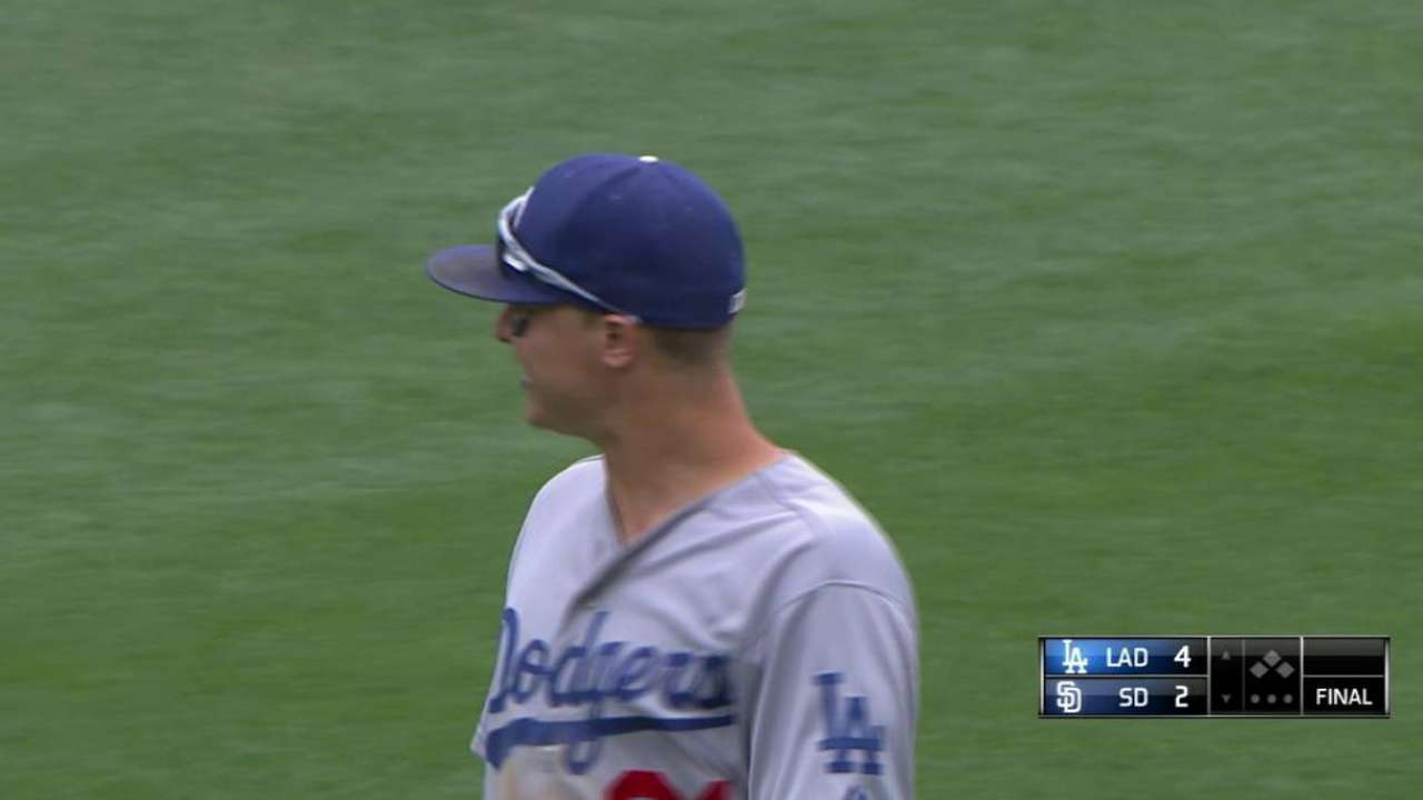 Jansen shuts the door