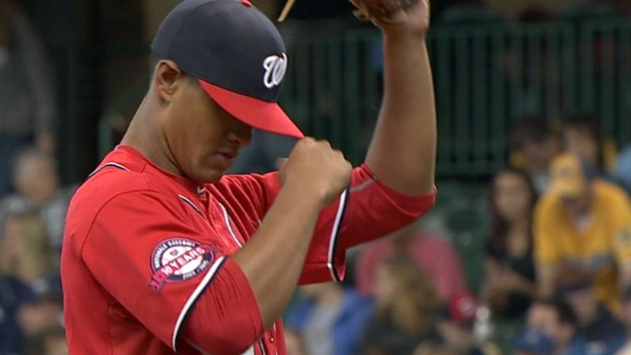 Nats' Ross cruises past Crew in 1st MLB win