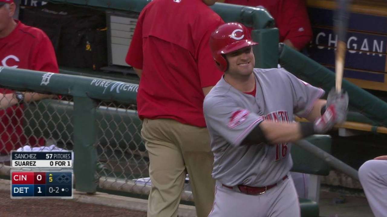 Barnhart hit with foul