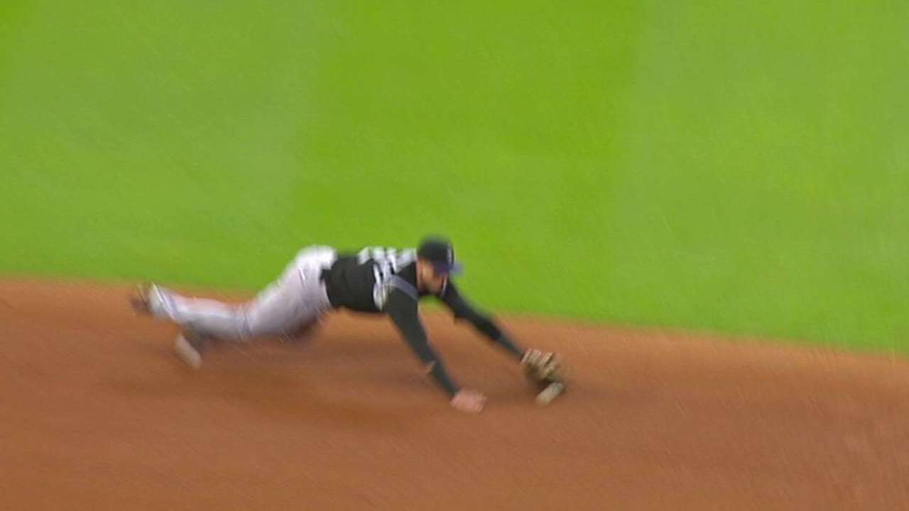 Bettis finds solid footing after early stumble
