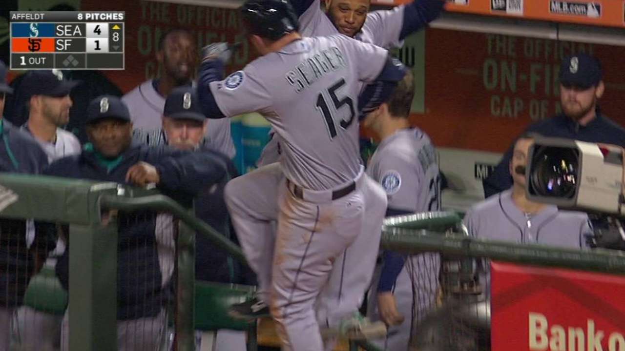 Seager's solo shot
