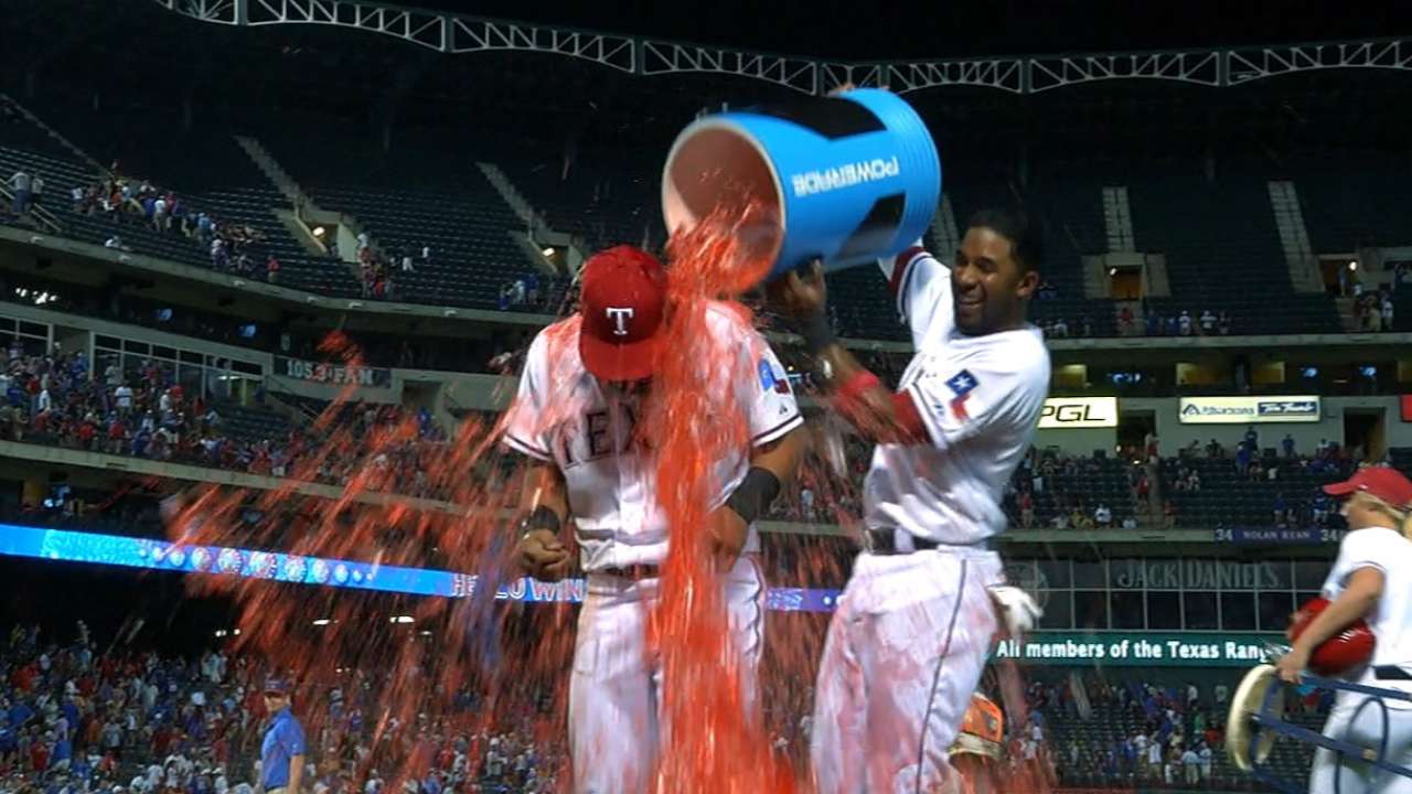 Back in the bigs, Odor does not disappoint