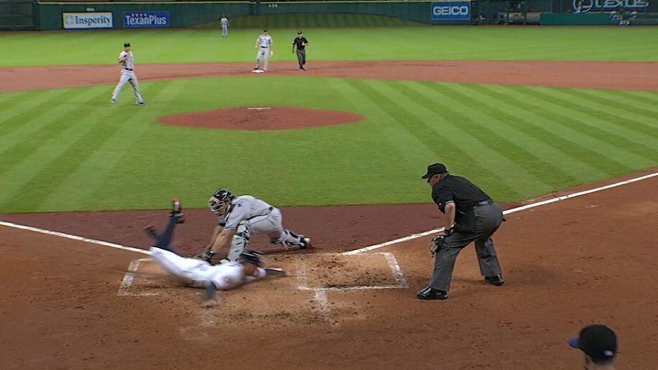 Altuve's RBI single