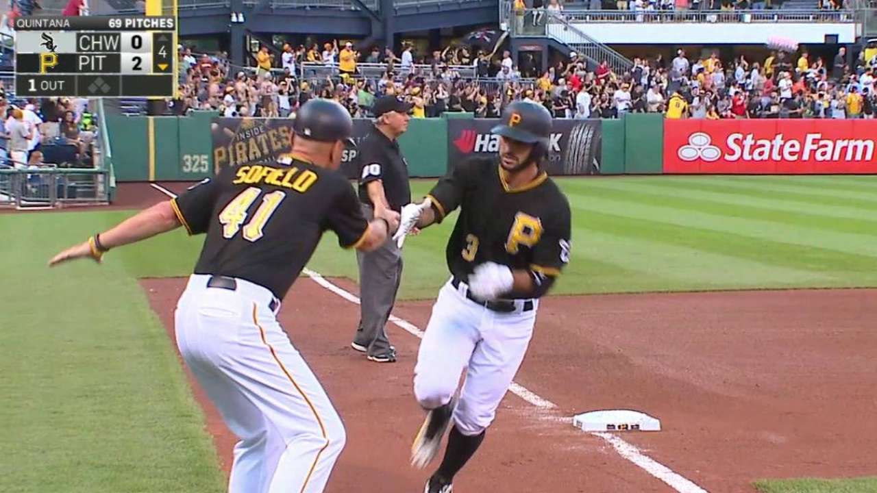 Rodriguez's solo homer