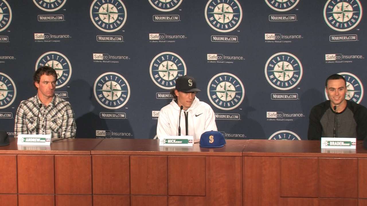 Draft picks sign in Seattle