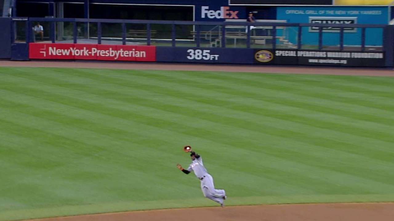 Hechavarria's leaping catch