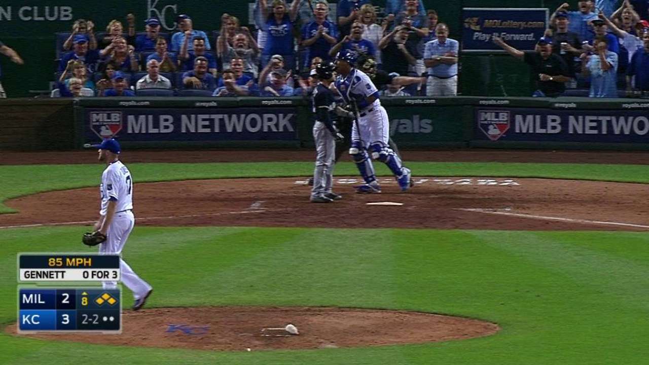 Davis escapes jam