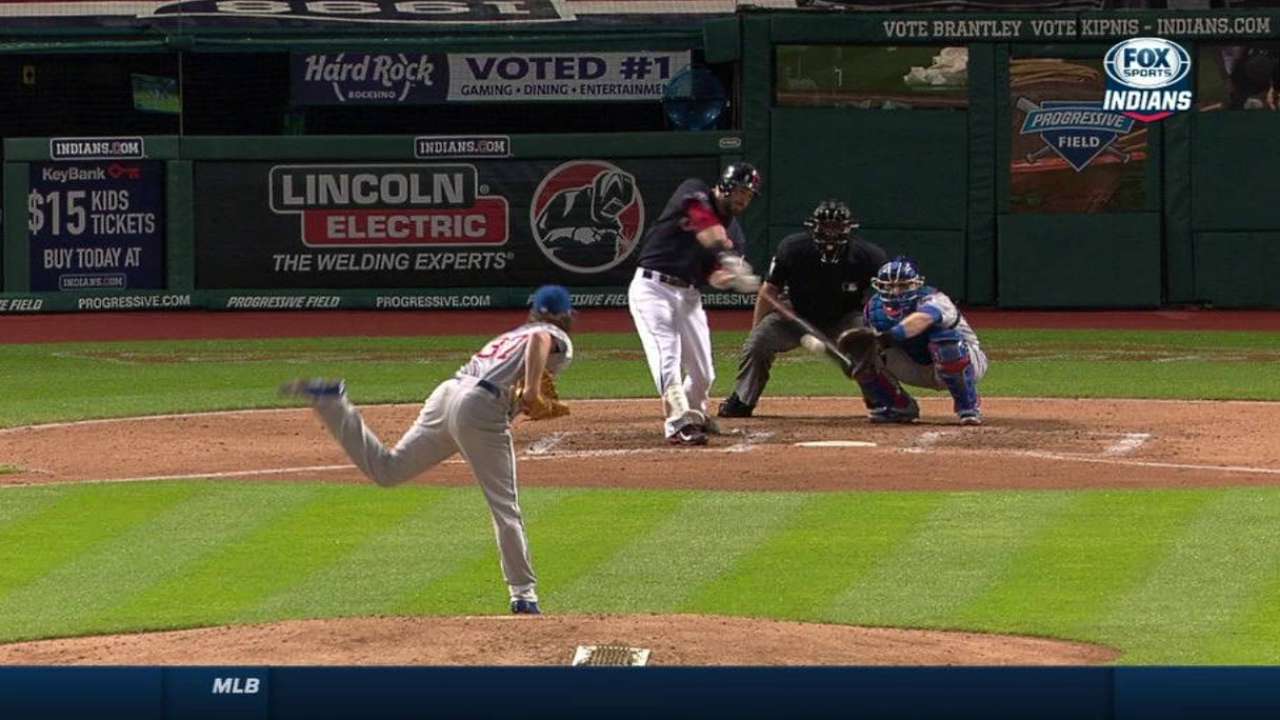 Kipnis extends streak to 13
