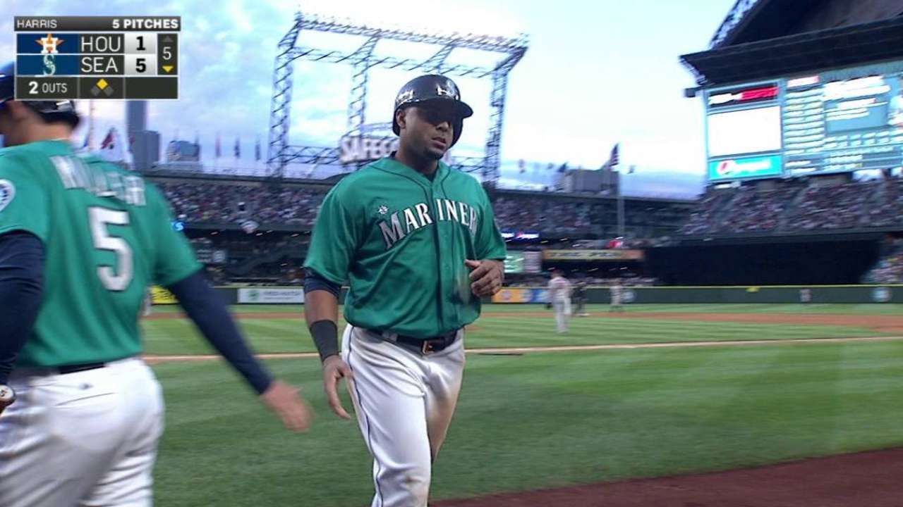 Trumbo's RBI groundout