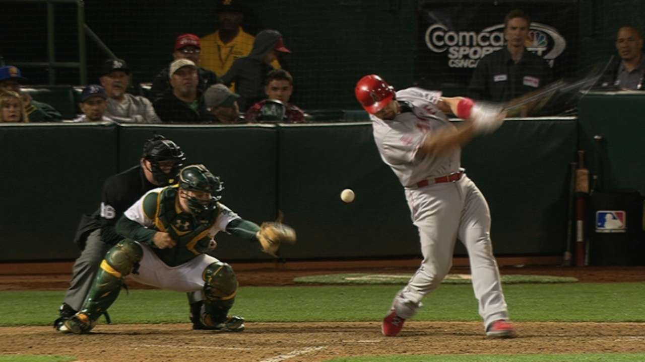 Pujols' RBI double