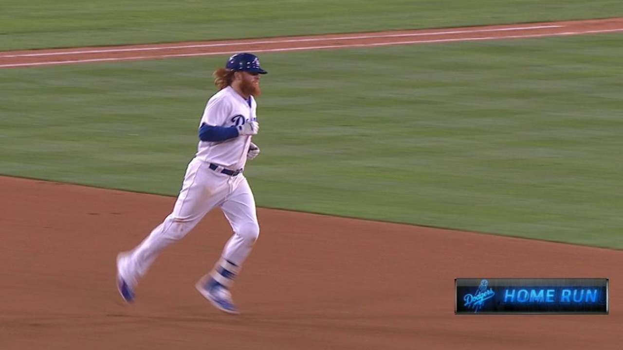 Turner's solo homer
