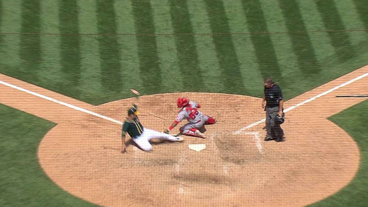 Weaver unable to pitch out of funk