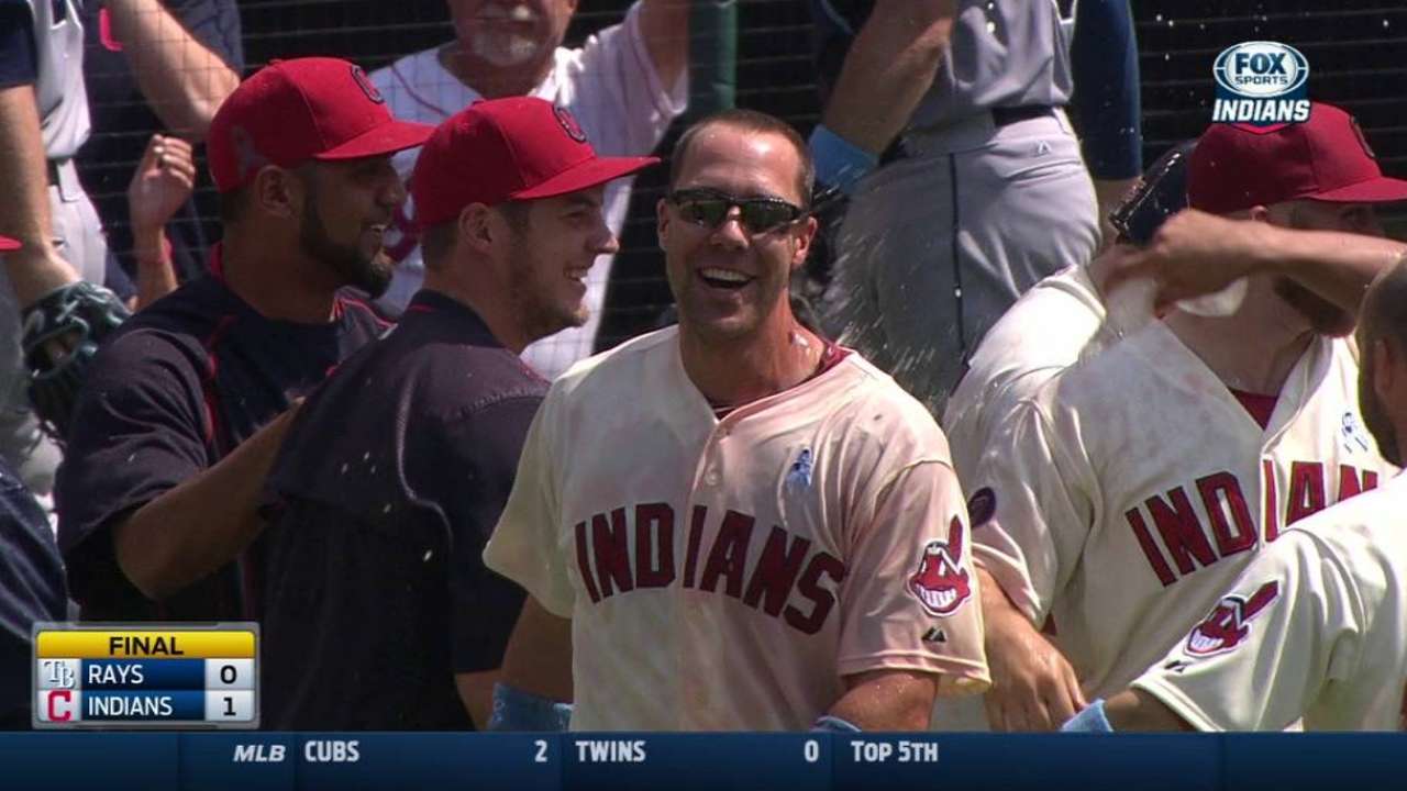 Indians relish first walk-off win of 2015