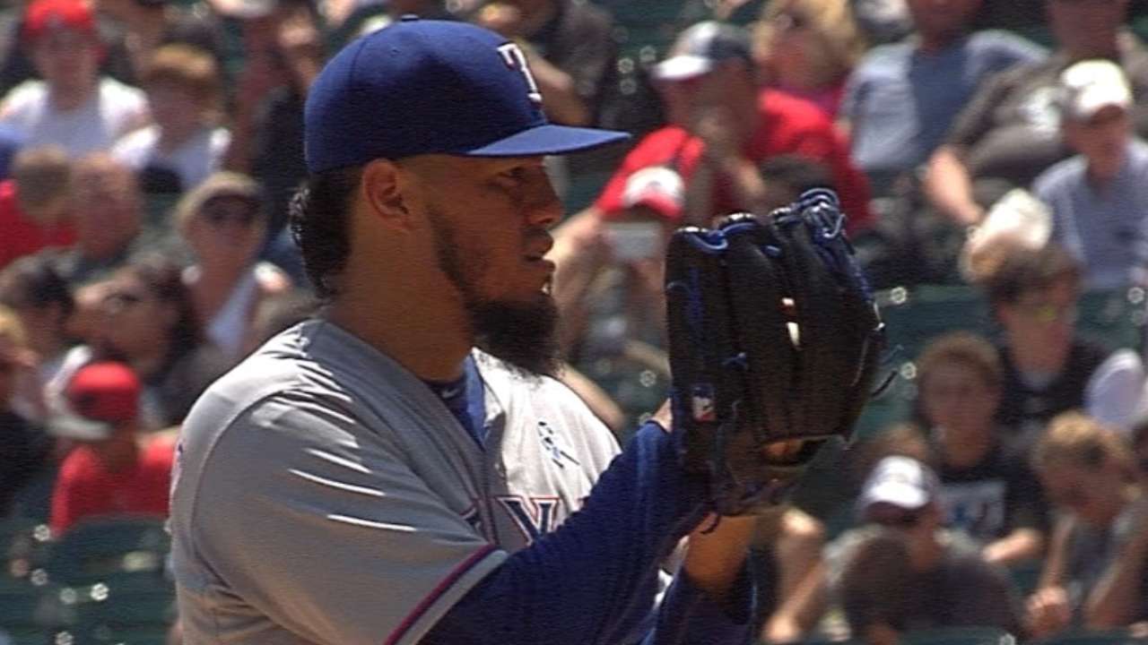 Gallardo's short start taxes bullpen