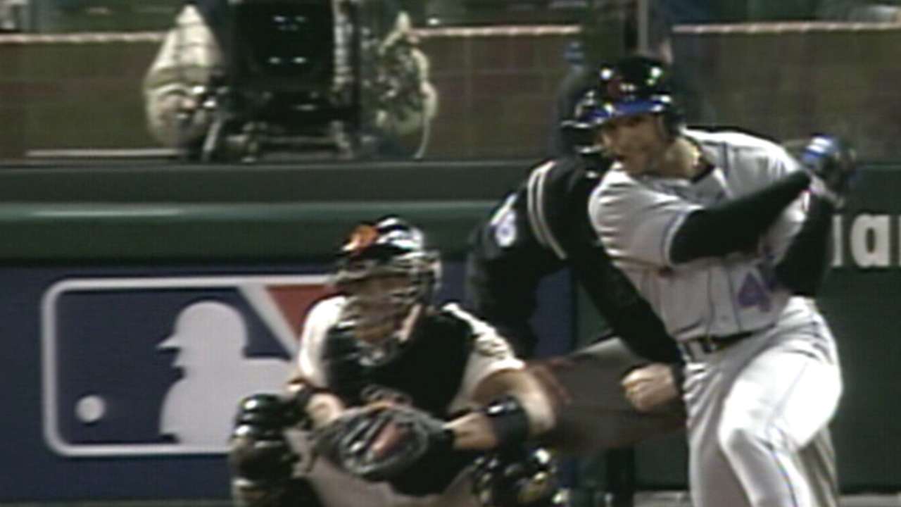 Payton plates Hamilton in 10th