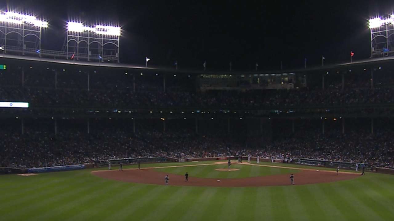 Lights go out at Wrigley