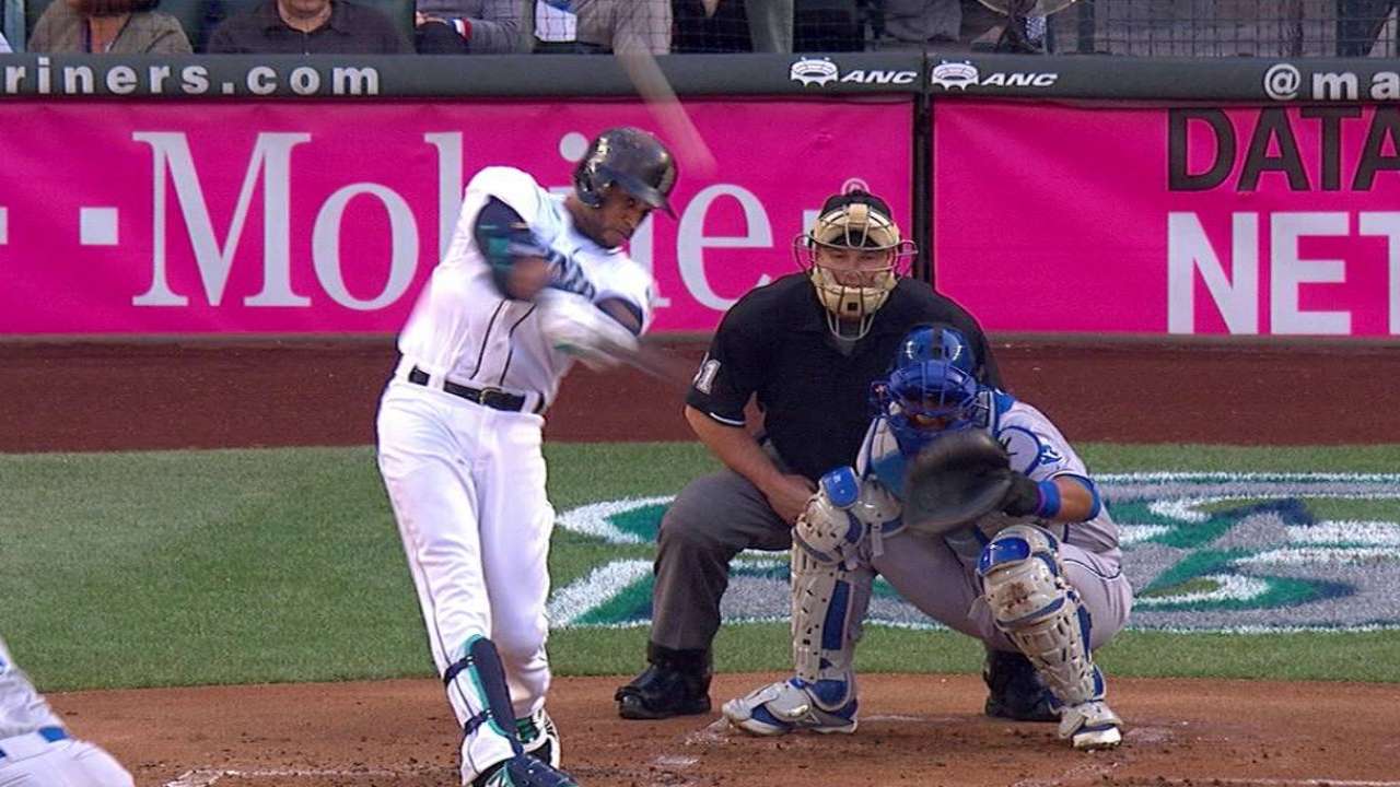 Cano's solo smash