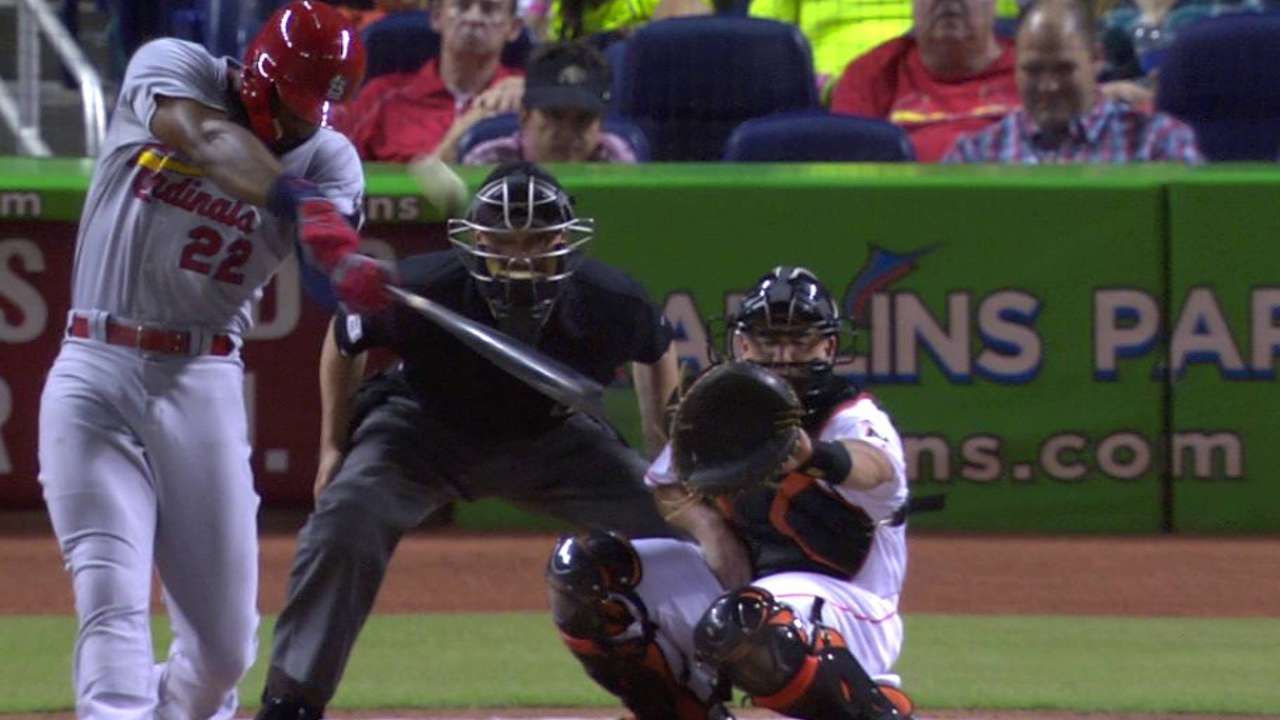 Heyward's solo home run