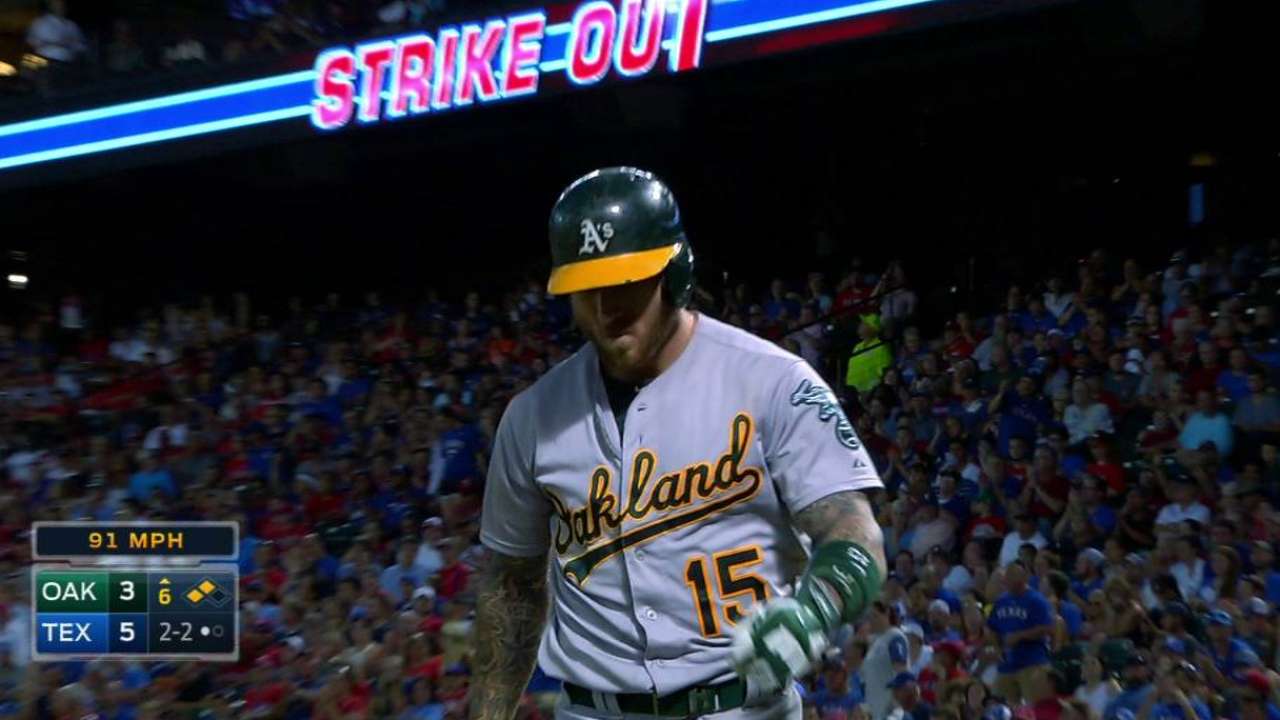 Gonzalez fans Lawrie