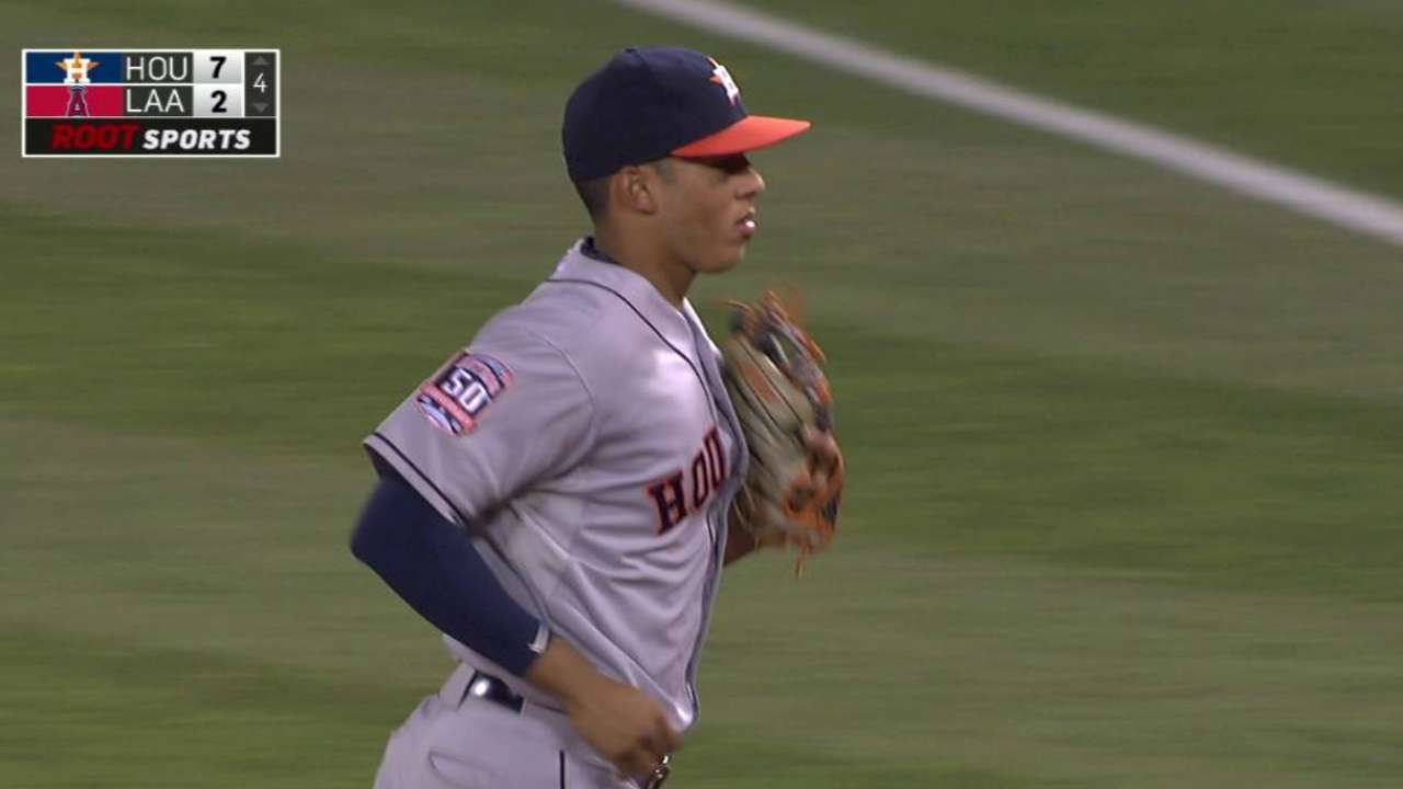 Correa shows off quick hands