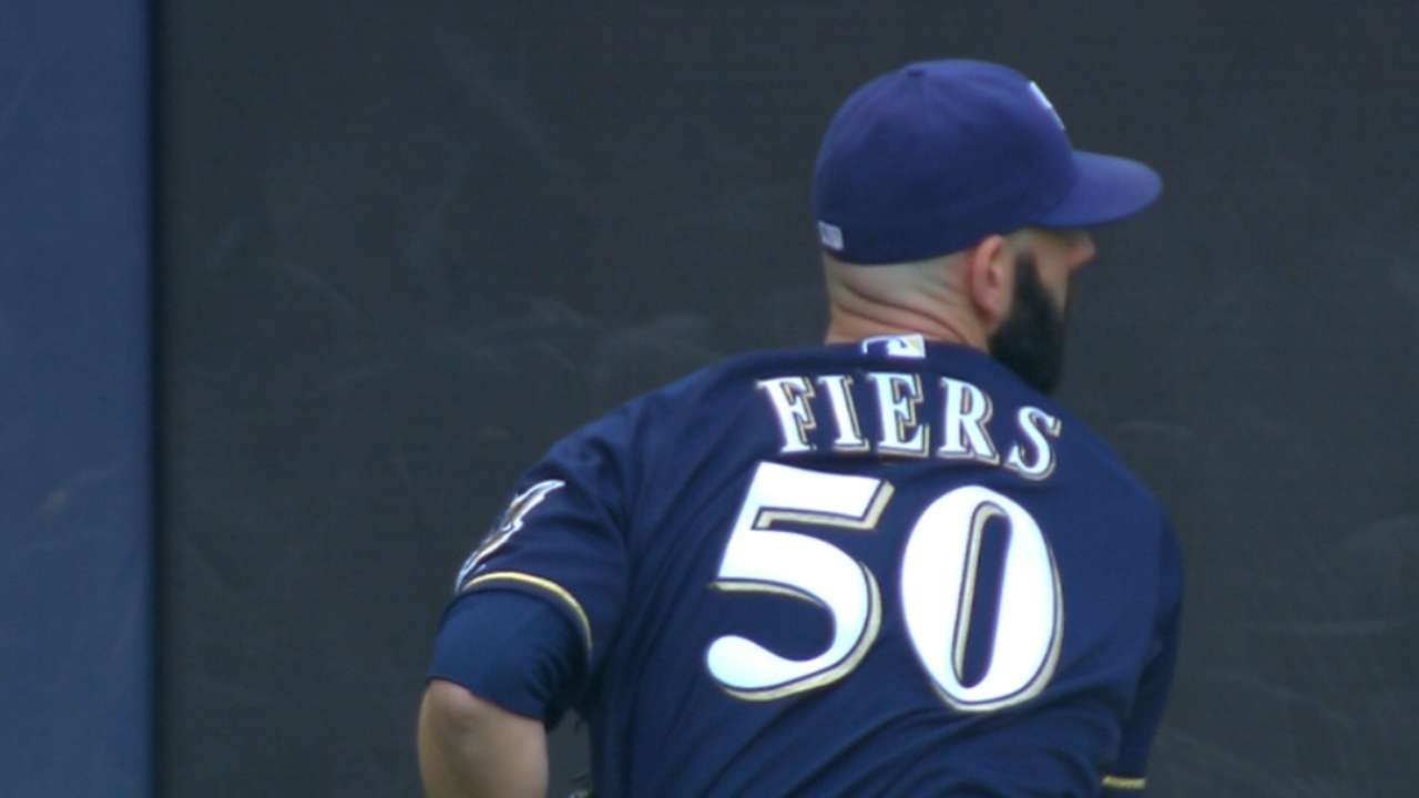 Fiers, Lind lead Brewers over Mets