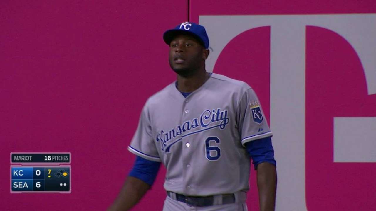 Cain out of lineup with mild hamstring injury
