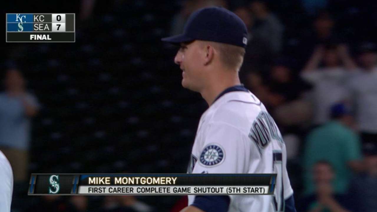 Marineros blanquean a Reales detrás de Montgomery