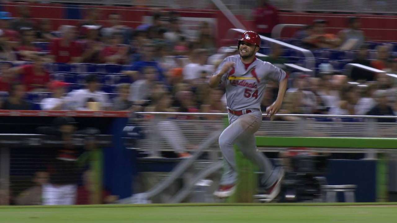Carpenter's RBI single