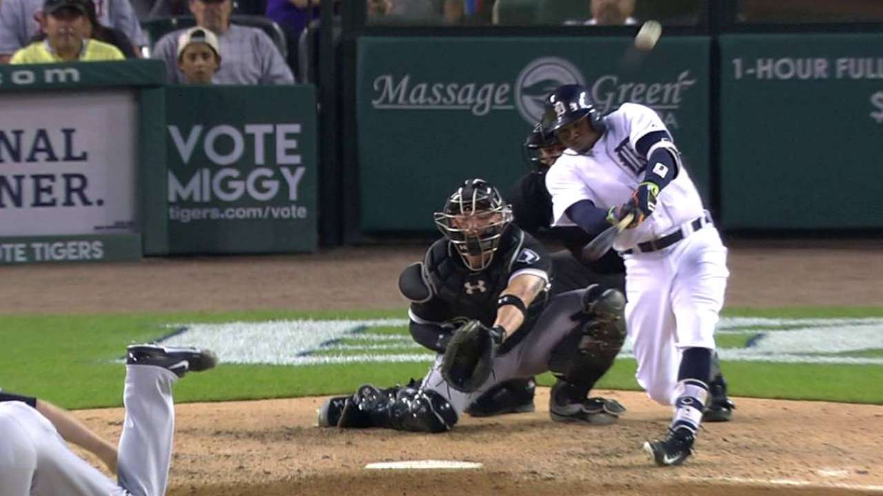 Davis' solo homer