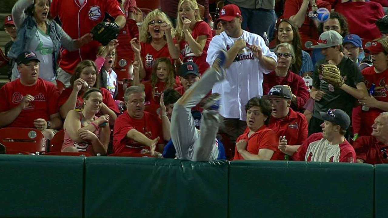 Baxter's eventful night ends with errant throw