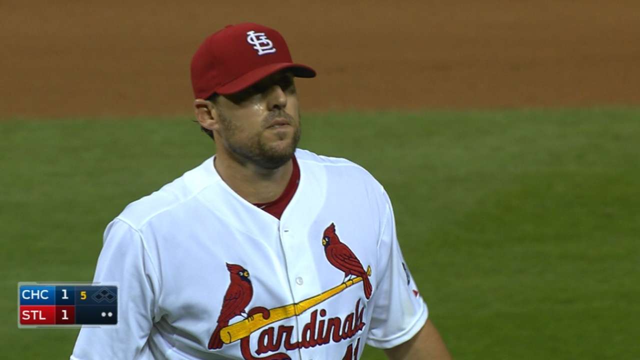 Lackey keeps Cardinals in it vs. Cubs