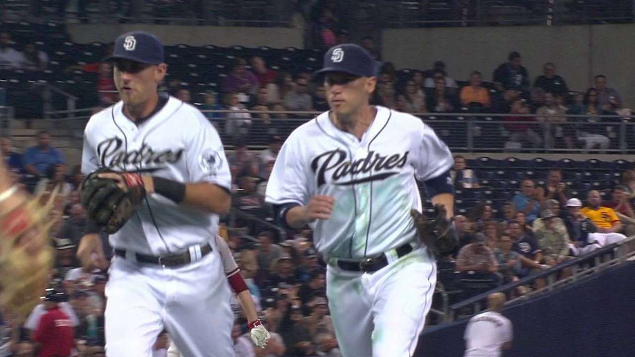 Padres turn two in the 5th