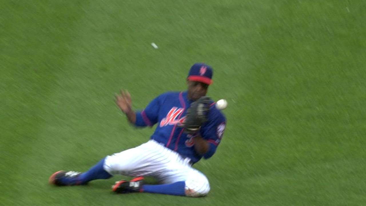Barnhart's double to right