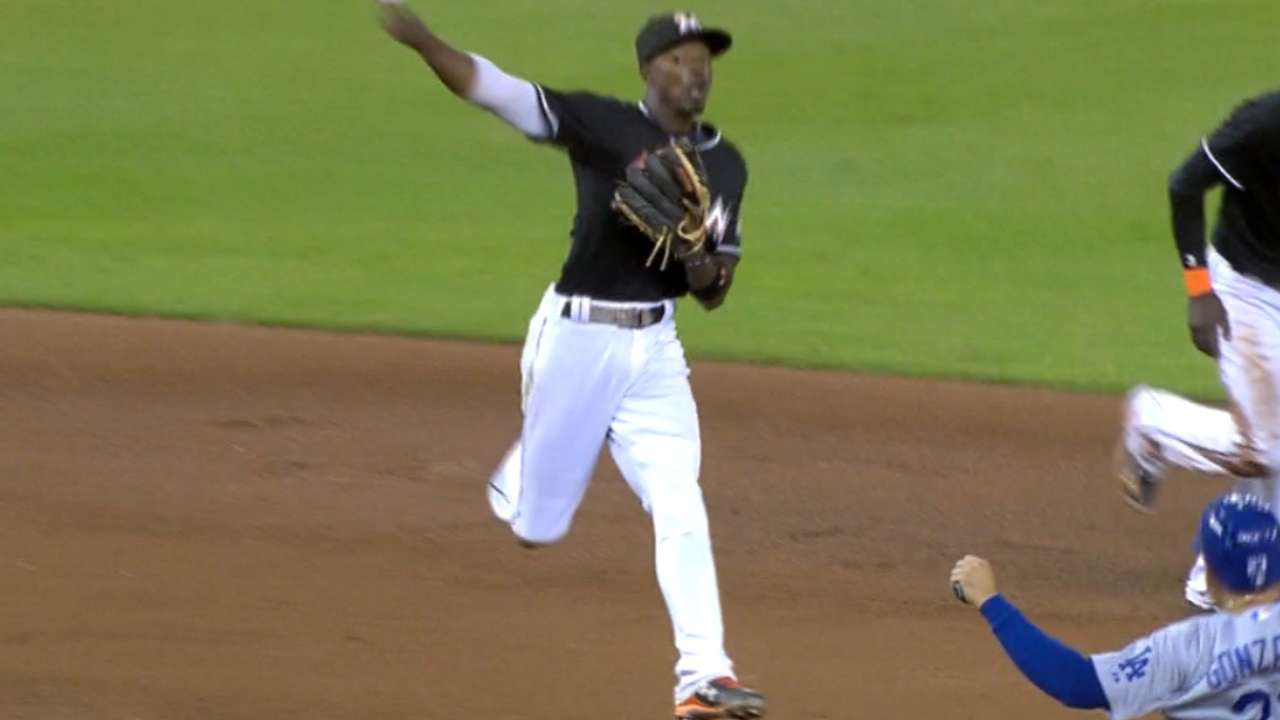 Gordon, Hechavarria lead Marlins' infield