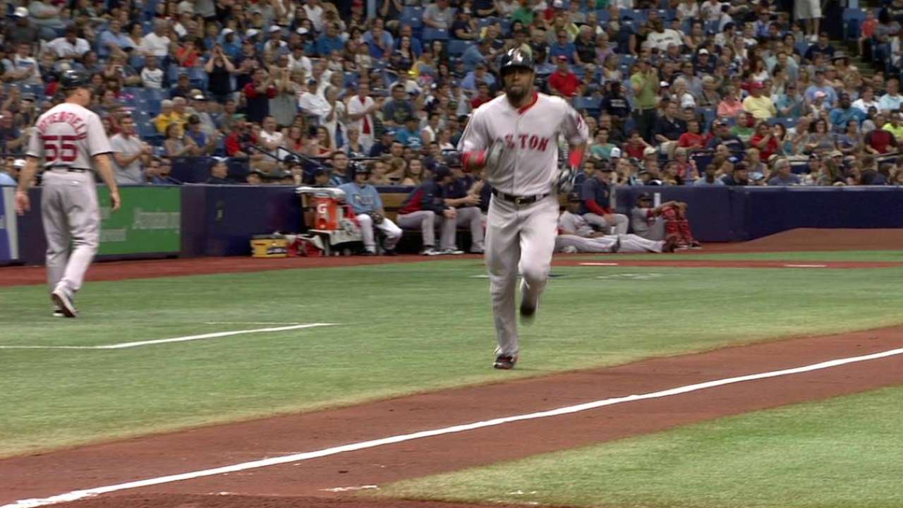 De Aza's solo home run