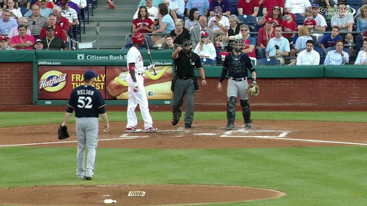 Hernandez crosses dish on balk