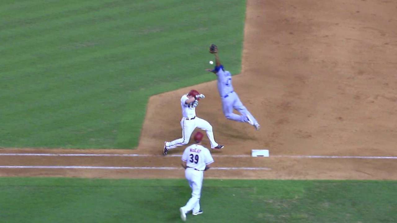Owings reaches, Castillo scores