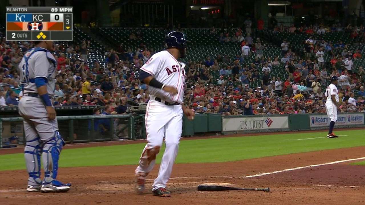 Santana's RBI single