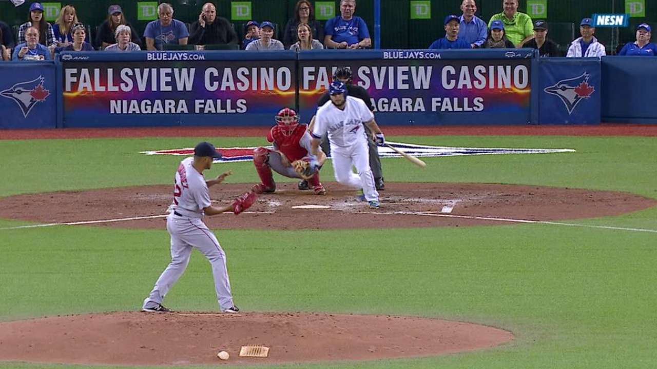Rodriguez snags line drive
